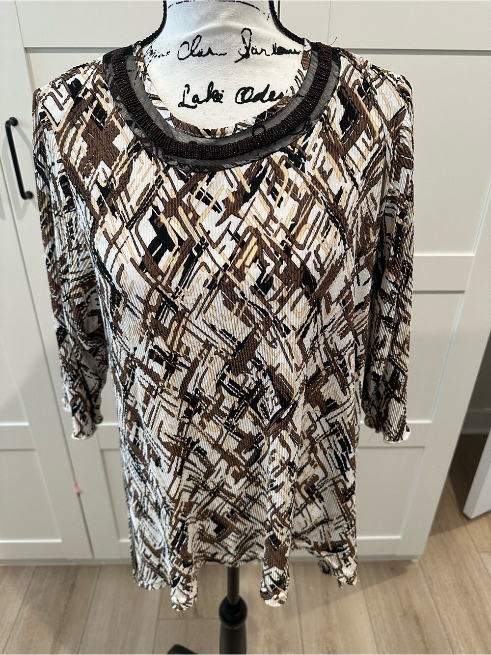 Bon Worth Abstract Asymmetrical . Brown, Black & White Boatneck Tunic